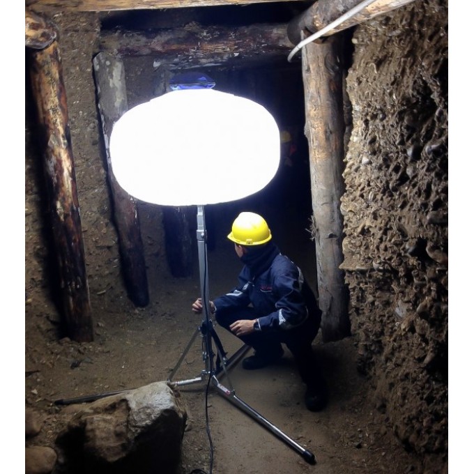 Turn de lumina pentru santiere 800W - 110.000 lumeni – 3,4 m inaltime